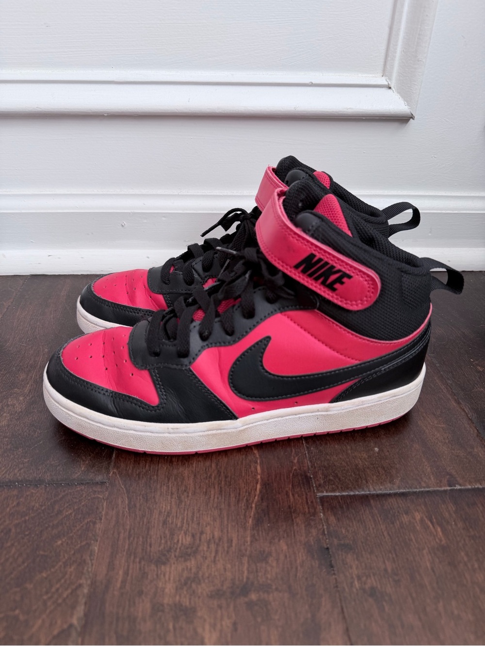 Nike Big Kid's Court Borough Mid 2 Shoes University Red/Black-White 6Y